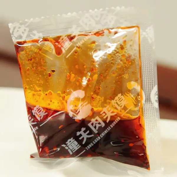 钦典供应膏体酱体灌装机 蜂蜜定量包装机 辣椒酱甜面酱包装机