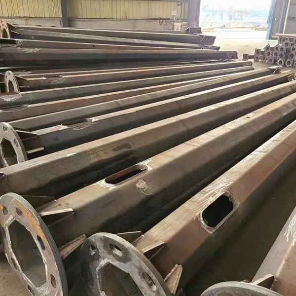 监控设备 监控杆 金属镀锌监控支架 监控塔 安防监控设备