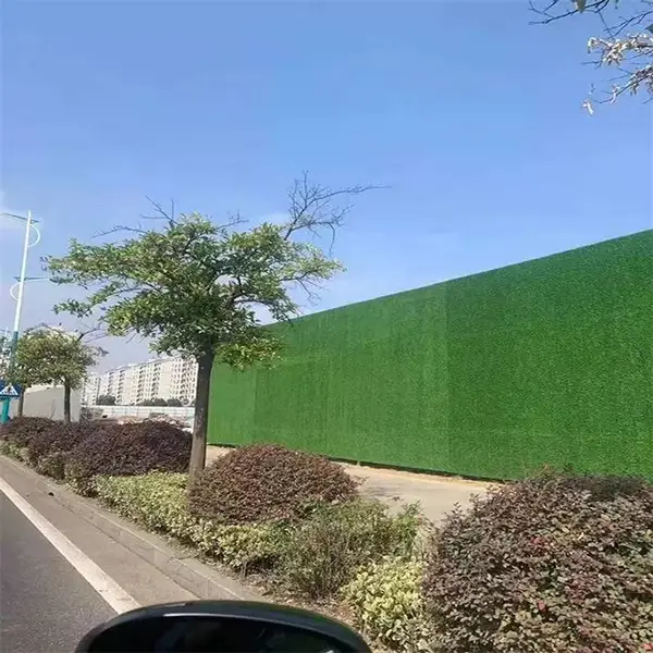 绿达薄款背胶黑色底部PP材质人造假草坪户外围挡工程临时活动场景