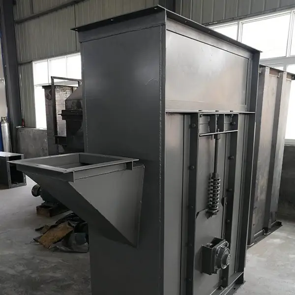 东震机械 NE15板链斗式提升机块状颗粒物料提升设备