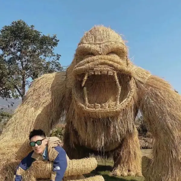 稻草人专业定制出售 造型丰富 适用于多种场所