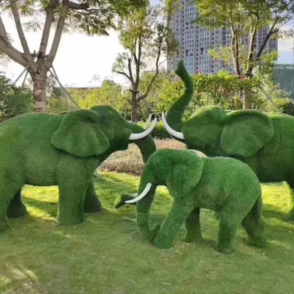 绿雕景观采用仿真植物加钢结构制作而成在线咨询 轩轩景观