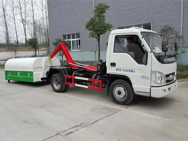 大兴区哪买保洁三轮垃圾车 东风福瑞卡5方勾臂垃圾车