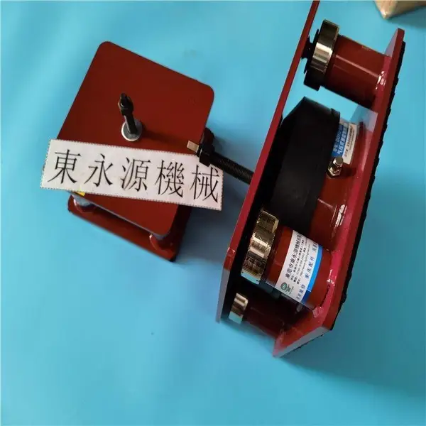 JEDLA 三次元减振脚,吸塑盒啤机防震脚找东永源