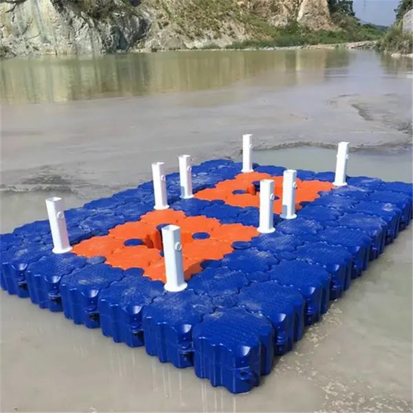50*50*40厘米水上拼接浮箱 可移动水面工作平台