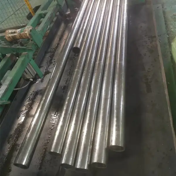 20精轧无缝钢管冷拔无缝管建筑工程幕墙结构用管定尺切割