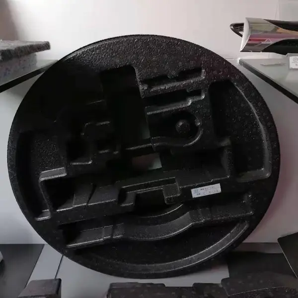 EPP汽车工具箱 EPP汽车扶手 EPP汽车遮阳板 汽车配件