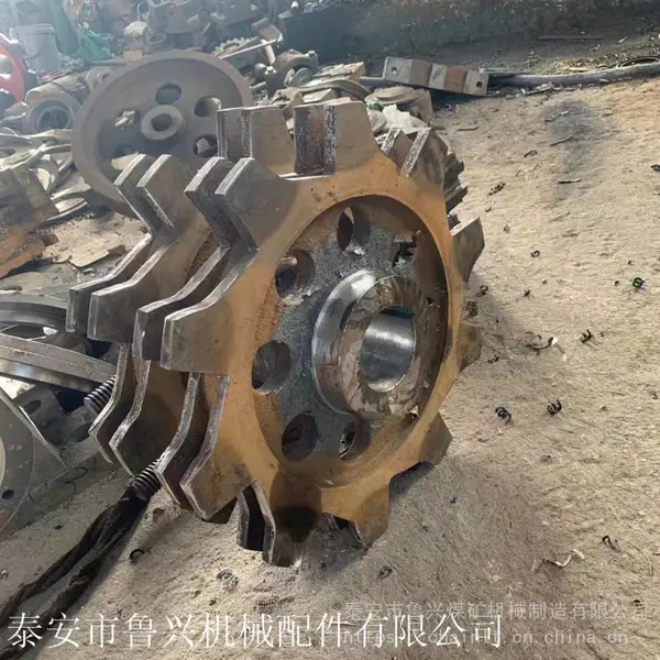 鲁兴刮板机圆环链用链轮轴组 SGZ730矿用链轮组件
