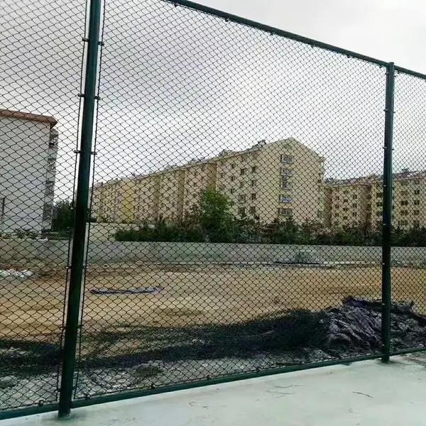 篮球场体育场护栏 双边丝护栏网 安装快捷 适合学校操场 厂家批发