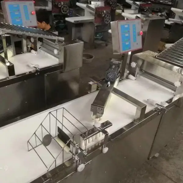 全自动数控馒头机 方馒头机厂 祥永设备 食品机械设备 花卷馒头机