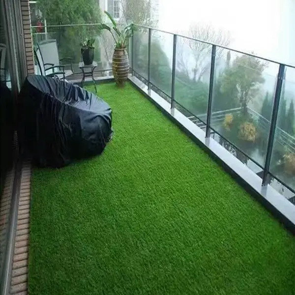 �̴�������ɫ�ײ��ʱ�PE��������ٲ�ƺ����¥����̨�����׶�԰
