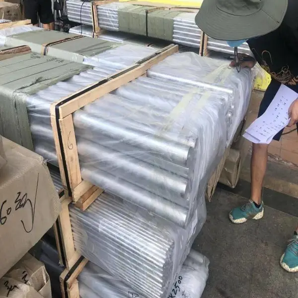 表面光亮无刮痕铝棒 6004铝棒可使用性好
