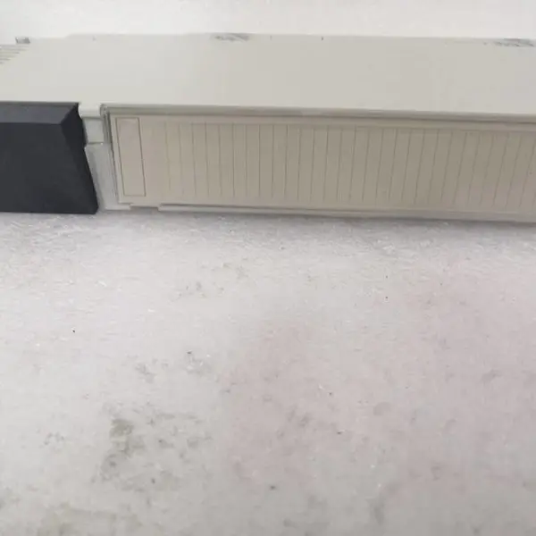 140XCA71709模拟量输出模块Schneider/施耐德PLC昆腾