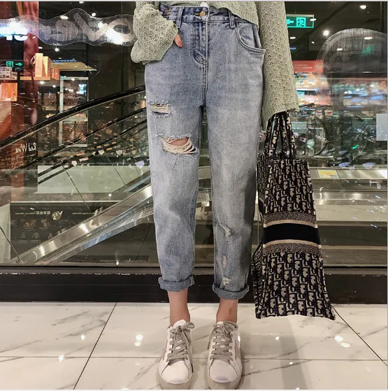 库存尾货清货时尚女士牛仔裤清仓女士小脚裤处理工厂清货4-8元