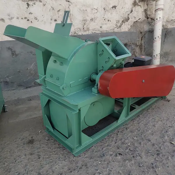 移动式多功能木材粉碎机 双进料口果树枝叶粉碎 木片边角料
