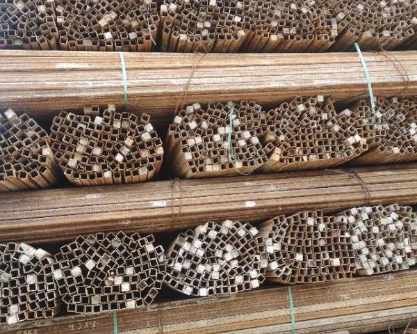 广州空心方钢租赁联系方式 广州山河建筑设备供应