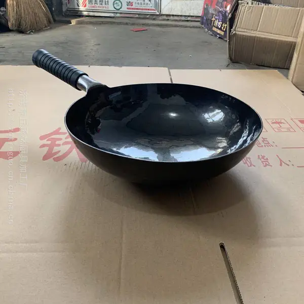 纯手工章丘铁锅价钱章丘手工炒勺无涂层章丘炒锅厂家