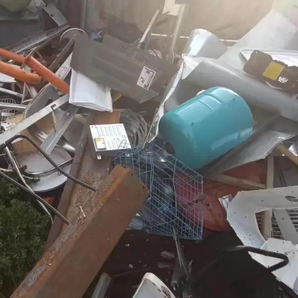 上海大量回收二手设备废旧设备回收废铁回收生铁回收机械铁等
