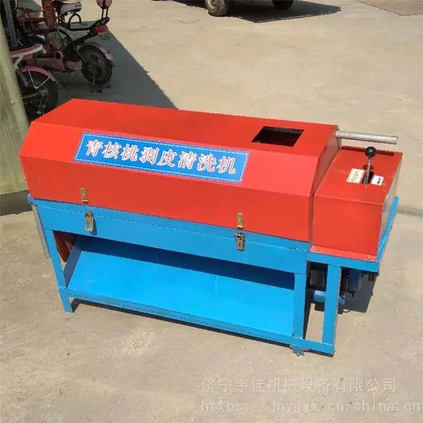 富兴商用鲜核桃扒皮青核桃去皮机 青皮核桃剥皮清洗机 核桃脱壳脱皮机
