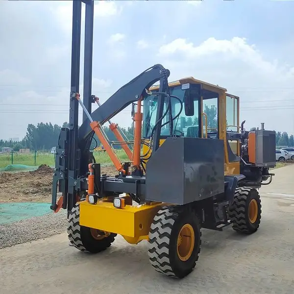 公路护栏打桩机道路波形液压护栏打桩机高速公路护栏板打桩机厂家
