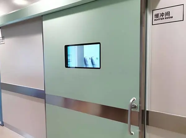 病房钢制门带玻璃的图