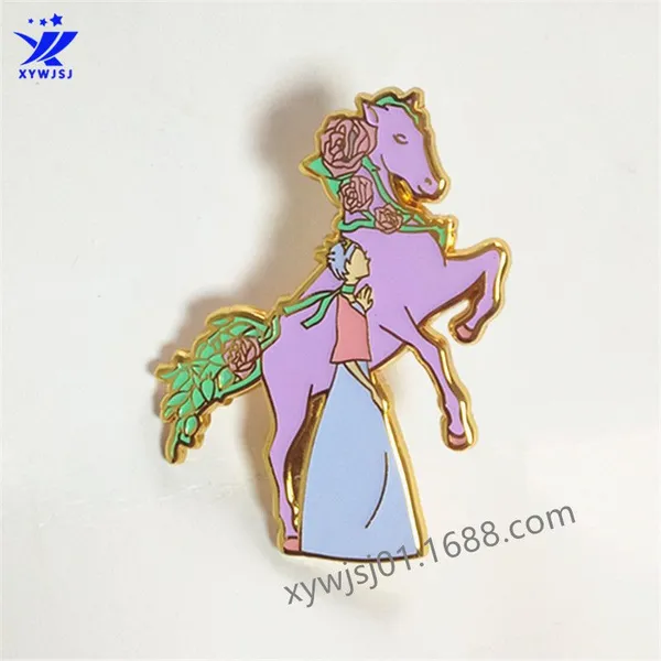 金属时尚个性动漫胸针 卡通创意服饰配饰 彩色珐琅徽章别针
