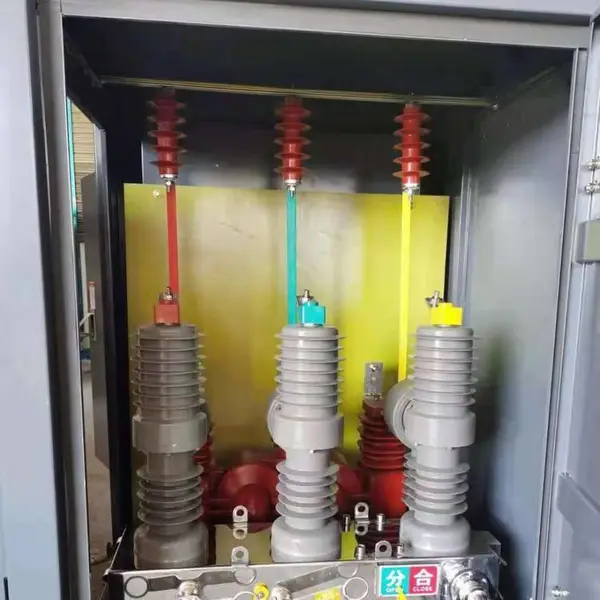 ��������ZW32-12LF/630��ն�·��һ�廯Ԥ���ѿ���