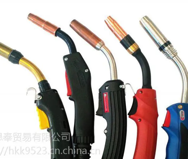 �µ������ڷ���ʿFRONIUS���������˿�� ������ȵ�34.0350.1852