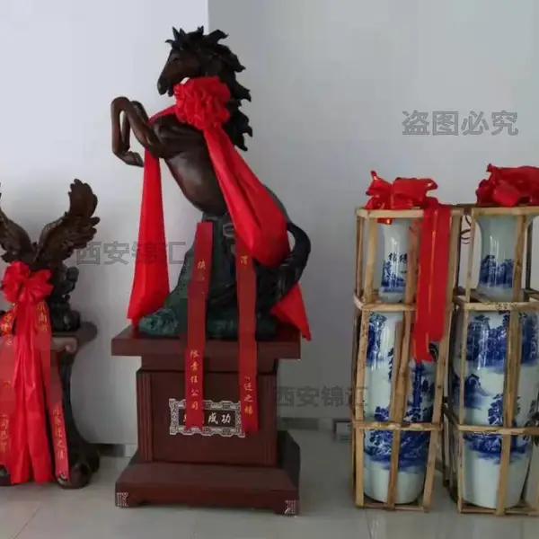 雄鹰展翅西安开业大摆件 老鹰骏马乔迁工艺礼品