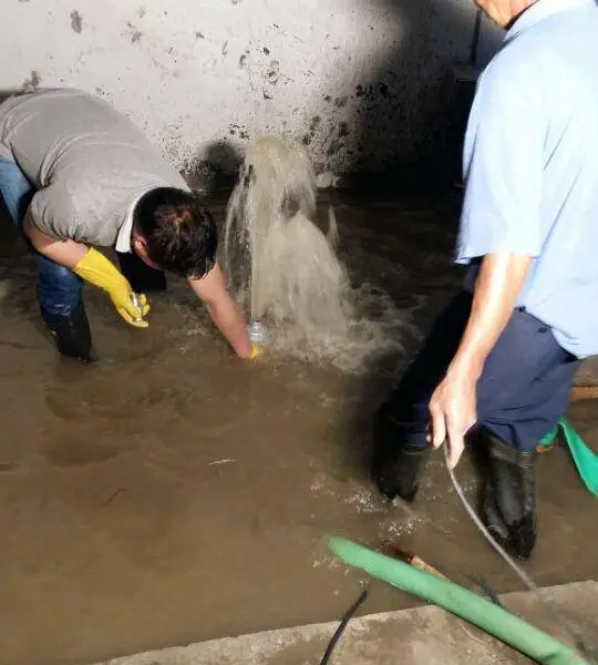 昆山市污水池堵漏工程公司 带压堵漏施工