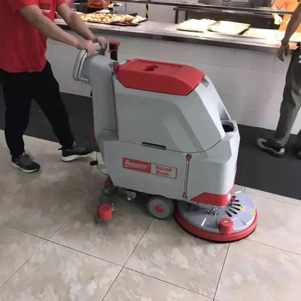 ��������ʽϴ�ػ�����ѧУ����ʳ�����������ϴ�ػ��ֻ���Ӧ