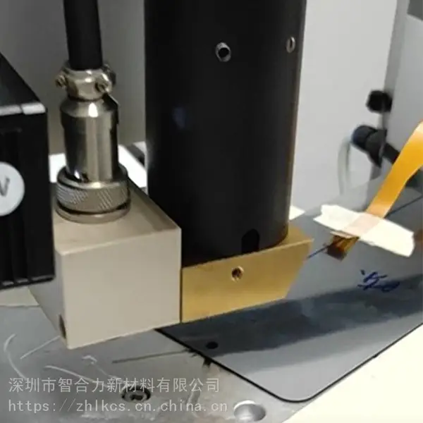 手机盲孔屏遮光点胶 华为盲孔屏遮光点胶 三星盲孔屏遮光点胶