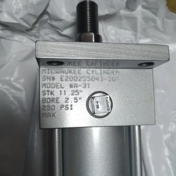 ���ƹ�Ӧ Milwaukee cylinders ���� E0278371
