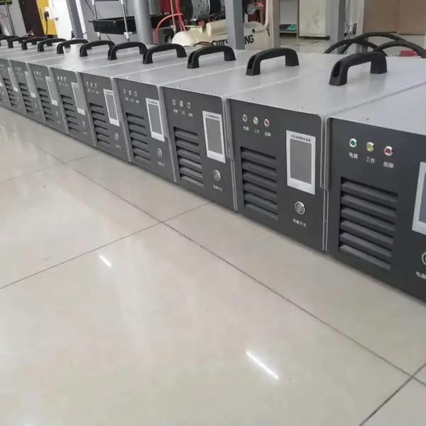 铁路内燃机车东风系列大功率移动快速充电机165v100a阀控式电池充电器