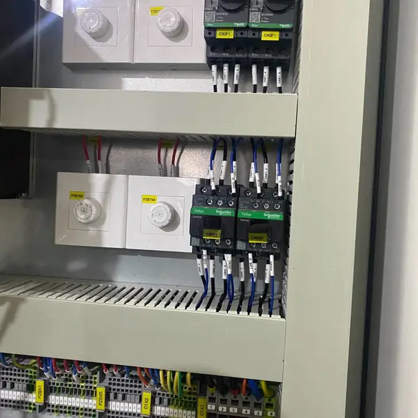 供应PLC和上位机smart200系列恒温恒湿控制系统