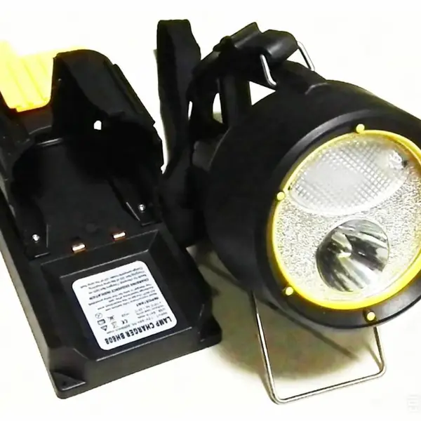防爆手提灯具(充电款)矿用船用工业灯具