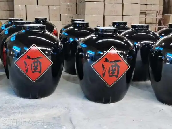 陶瓷酒坛酒缸出售 50斤100斤150斤密封酒坛 景德镇酒坛子批发厂