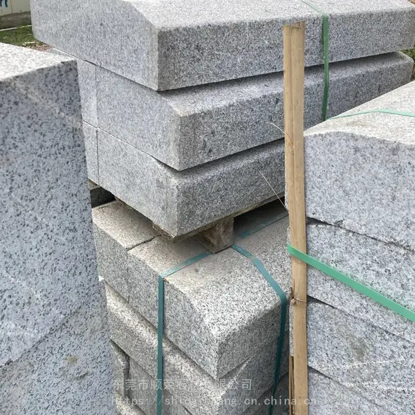 深圳花岗岩石材 直销深圳花岗岩防撞石球 定制路障车阻石