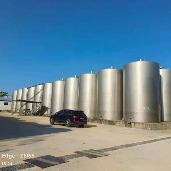 转让二手立式大型原液罐制冷罐60立方直径3.2壁厚5