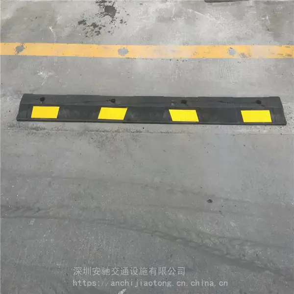 ����ֱ���۸���˹㰲��ɫ������ �������˿��λ��