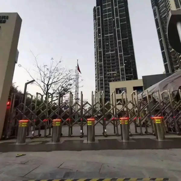 龙华步行街隔离阻车沉地桩-电液合体遥控智能升降柱