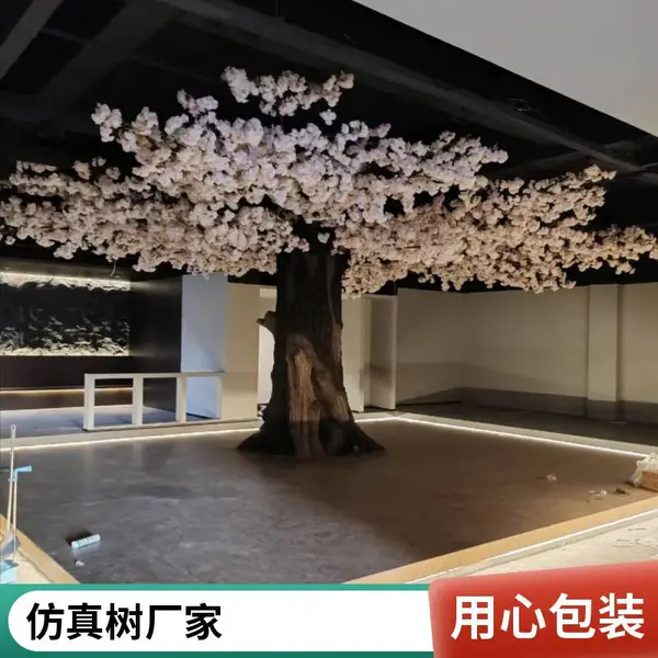 仿真树与假树有什么区别 厂家告诉你 源头直供 承接各种规格景观树