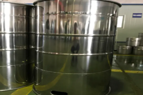 湖北六氟磷酸锂盐法兰桶厂家 欢迎来电 苏州圣思瑞包装容器供应