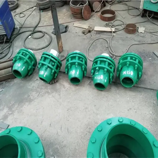 ���ɹŰ��������ˮ�׹�DN300���ʹ�ܵ����ʹ�ܵ�