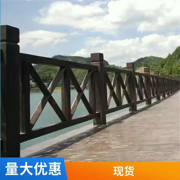 厂家批发仿木护栏 河道景区生态混凝土栏杆 滨湖栈道防护围栏