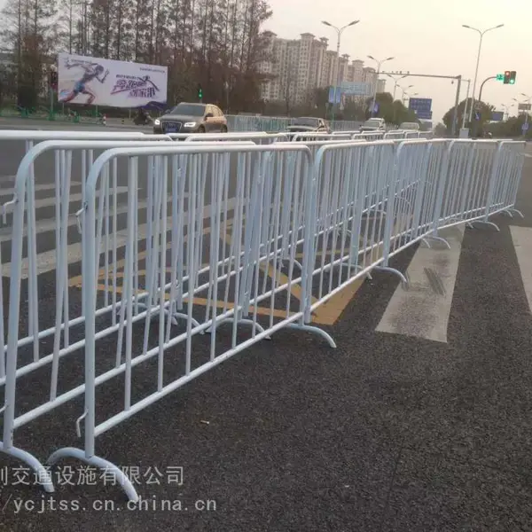 铁质电力安全围栏 铁马护栏1.2*1.5m 河南电建施工专用围栏