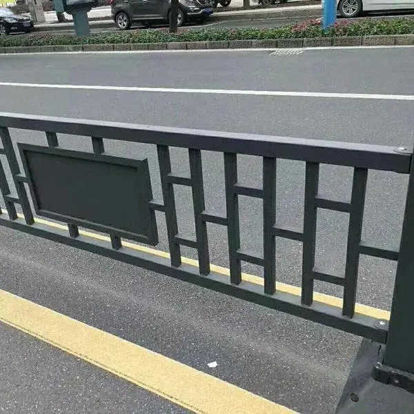 �� �������Ļ����� ��ͨΧ����ɭʵ�峧 �� �ֻ�ֱ���ɶ���