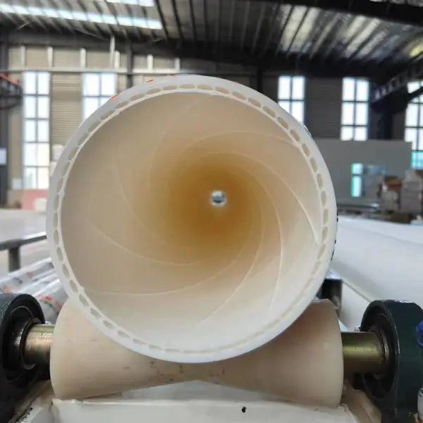 ����HDPE��ҶƬ���������� �пձ����������� �Ӻ�������ˮ������