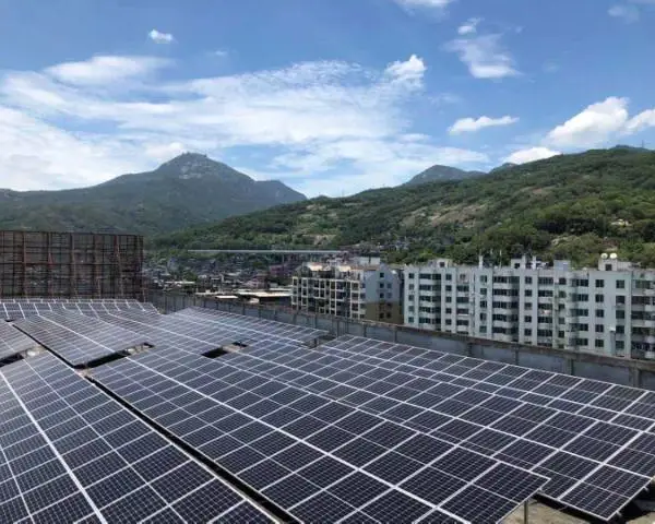 徐汇区楼房工商业光伏施工推荐厂家 和谐共赢 上海大伞光伏技术供应