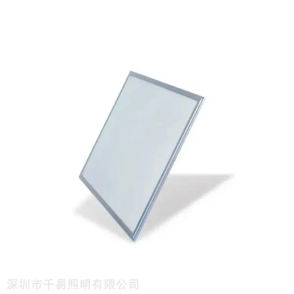供应300*300面板灯 18WLED面板灯 可调光直照式侧照式圆形平板灯